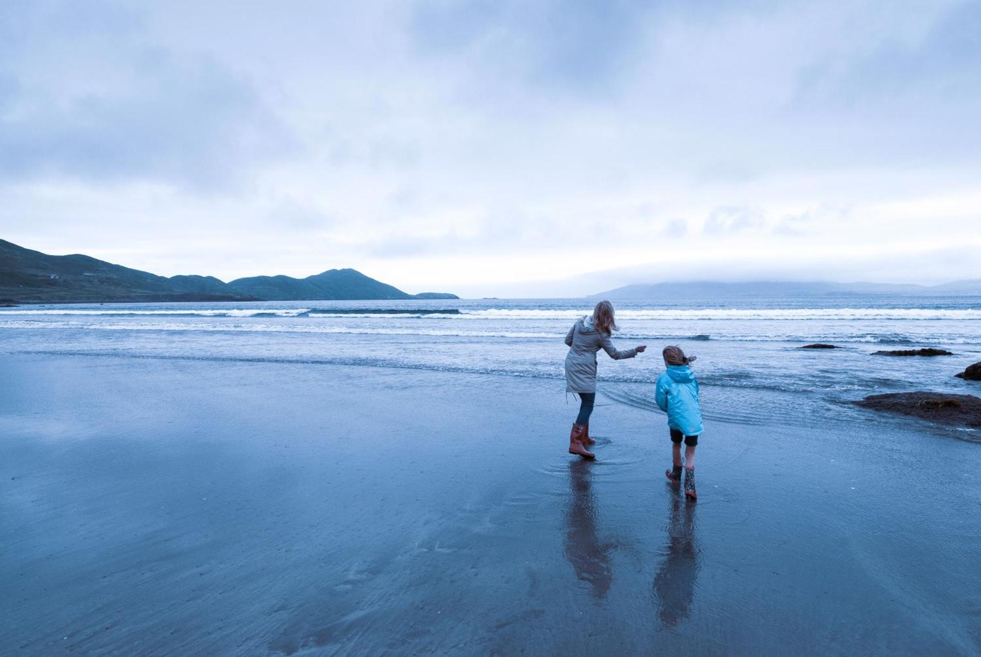 Fuchsia Lodge - New Luxury 5* Beachside Lodge With Sauna - 4 Beds Ensuite - Spectacular Location Waterville Eksteriør billede